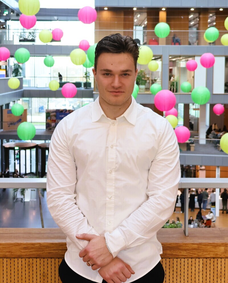 profile picture of Lev Nab